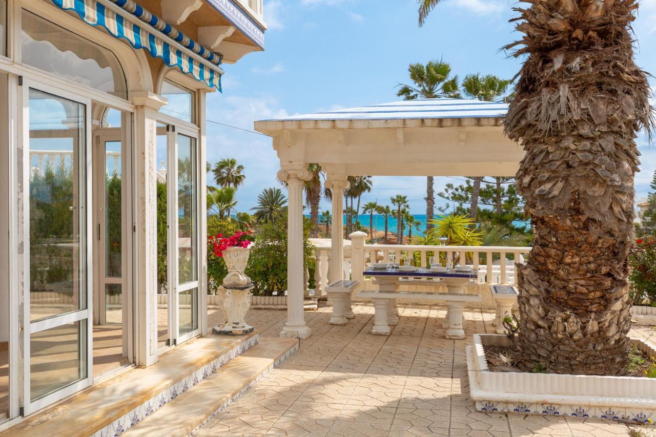 Вилла Fidalsa Grand Mediterranean Beachfront Плайя-Фламенка Экстерьер фото