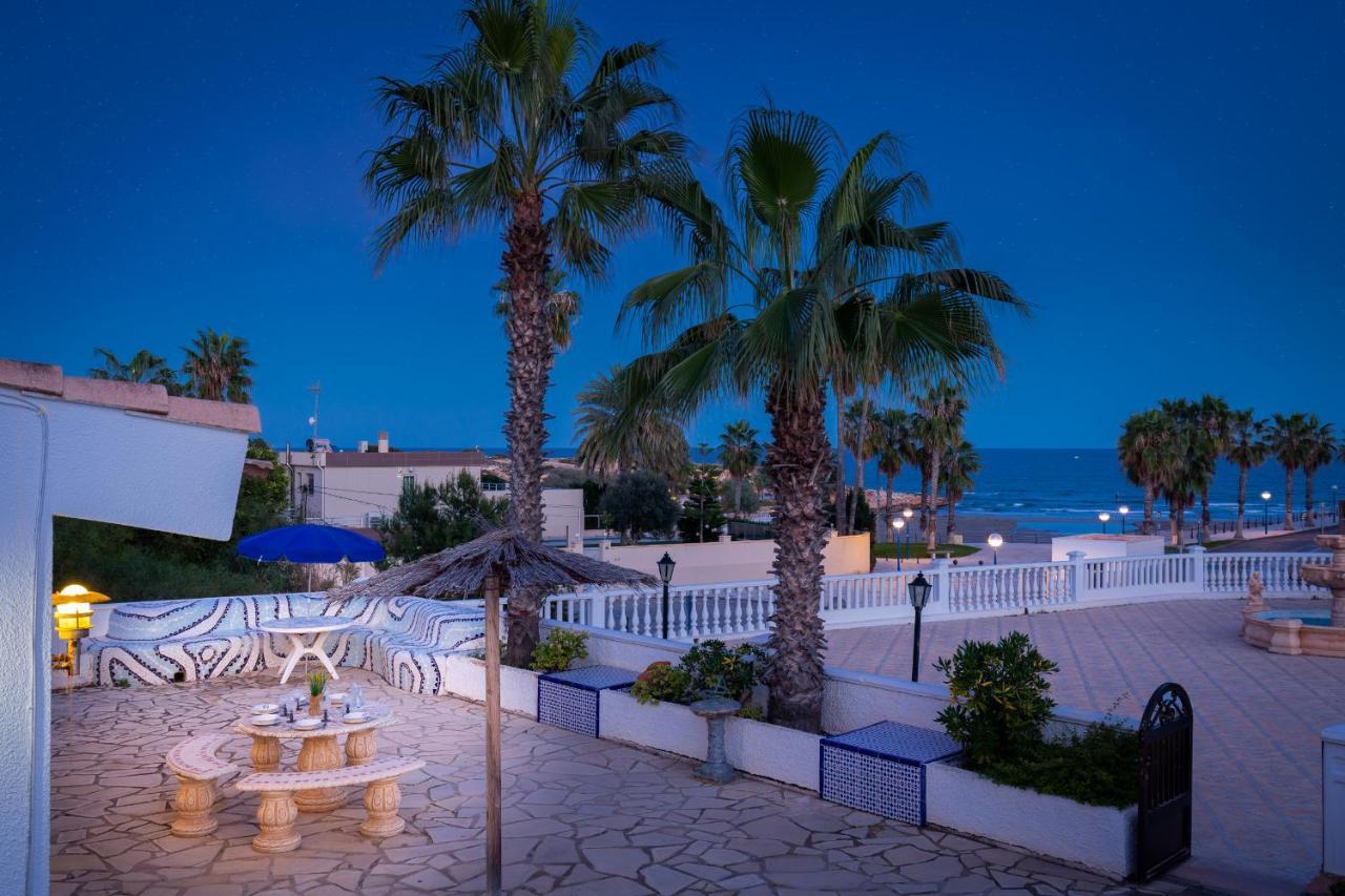 Вилла Fidalsa Grand Mediterranean Beachfront Плайя-Фламенка Экстерьер фото