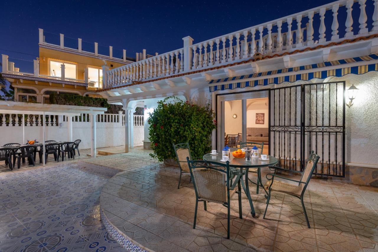 Вилла Fidalsa Grand Mediterranean Beachfront Плайя-Фламенка Экстерьер фото