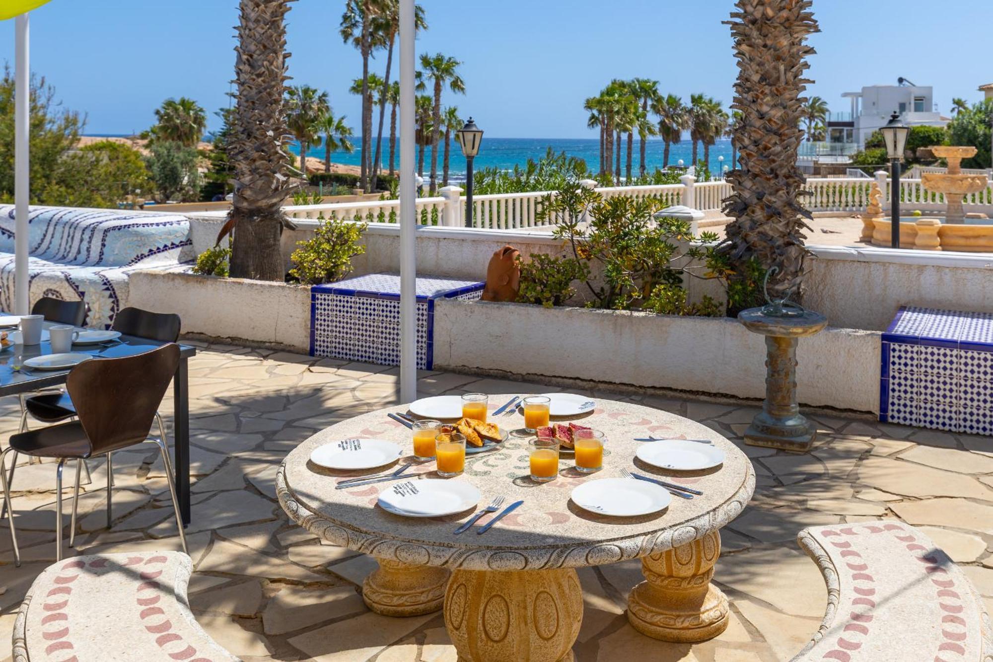 Вилла Fidalsa Grand Mediterranean Beachfront Плайя-Фламенка Экстерьер фото