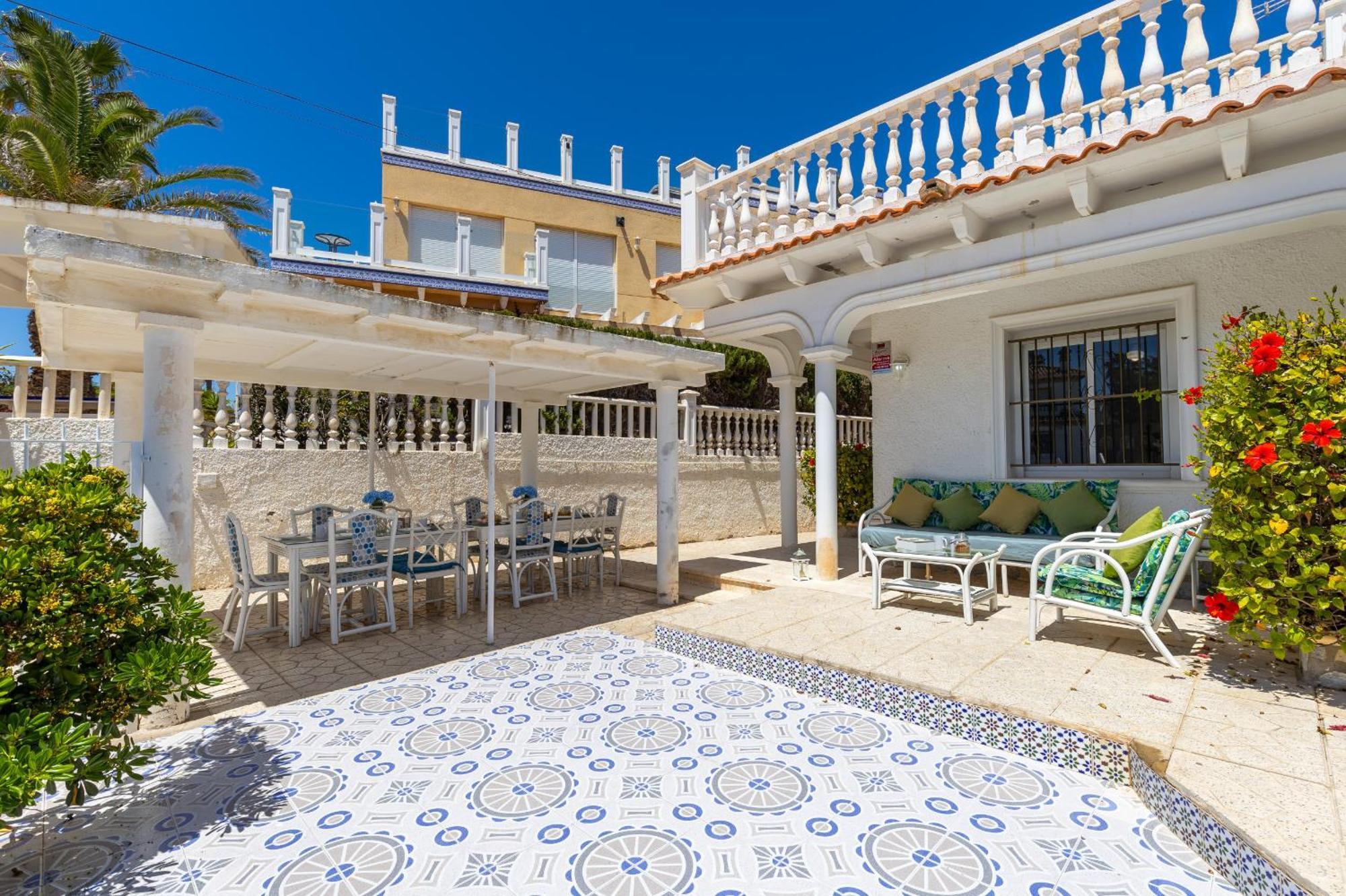 Вилла Fidalsa Grand Mediterranean Beachfront Плайя-Фламенка Экстерьер фото